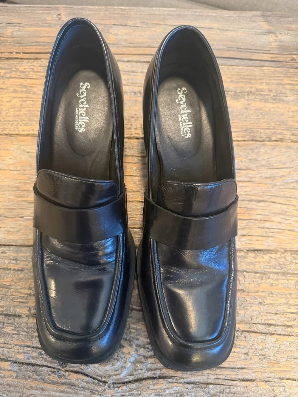 Seychelles Black block heeled loafer - Sz 10